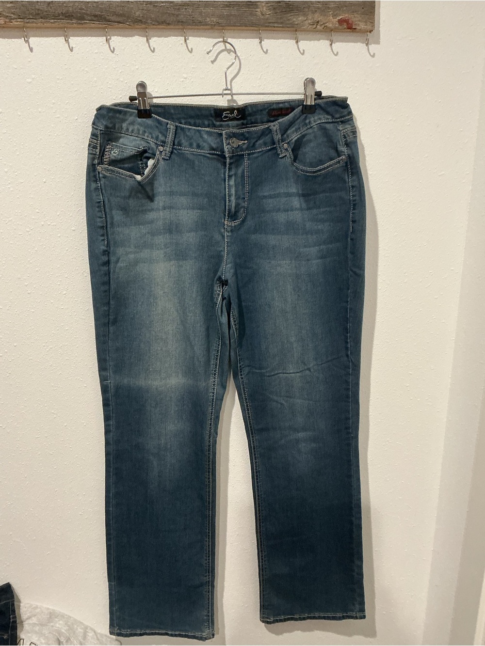 Earl Jeans Women's Boot Cut Medium Blue Denim